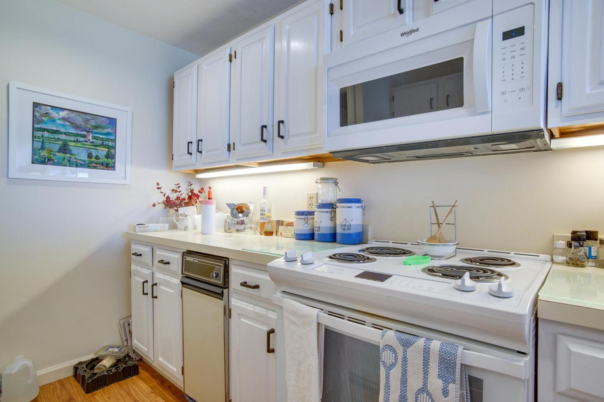 Breezy Oak Bluffs Condo - Steps To Inkwell Beach! Exterior foto