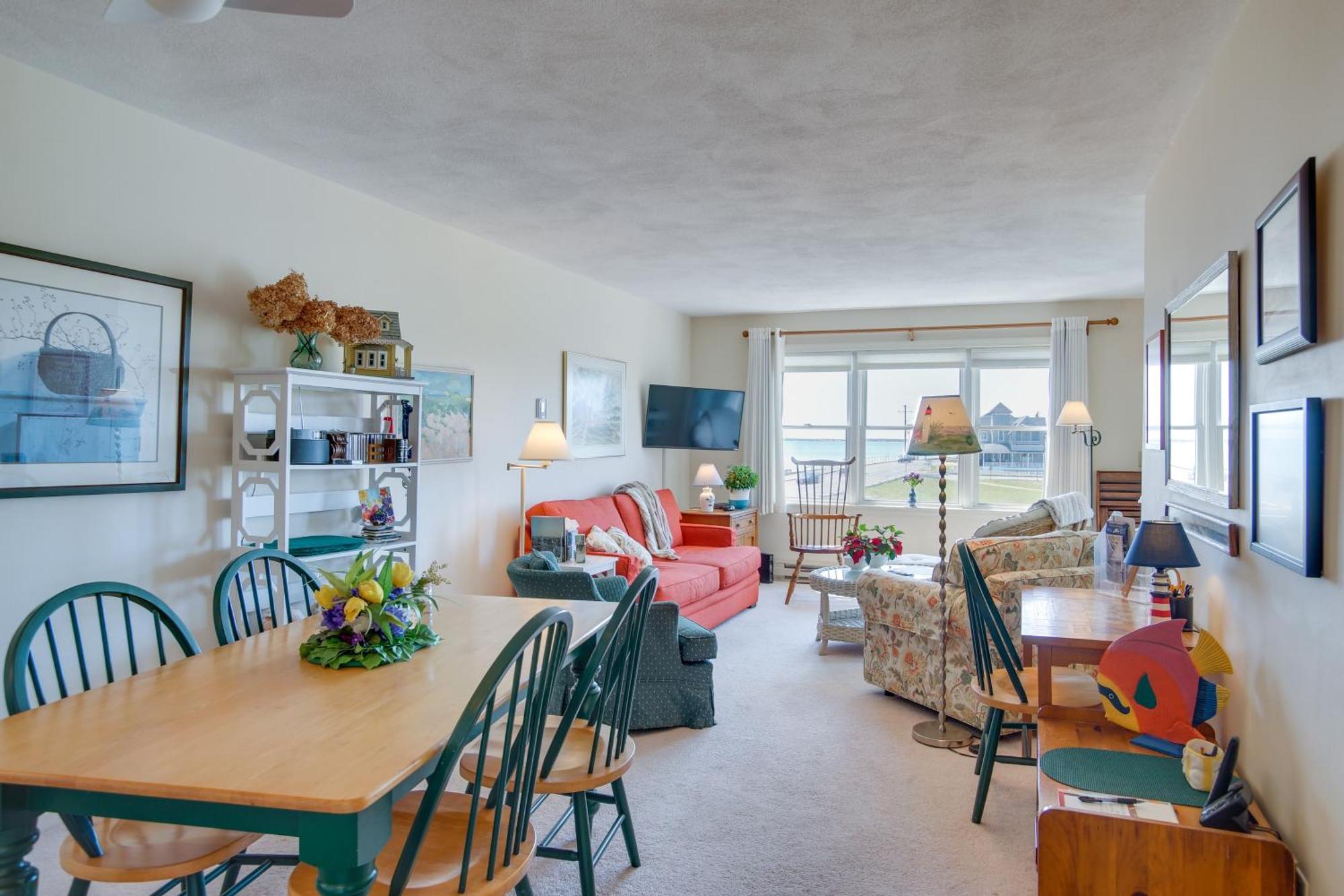 Breezy Oak Bluffs Condo - Steps To Inkwell Beach! Exterior foto