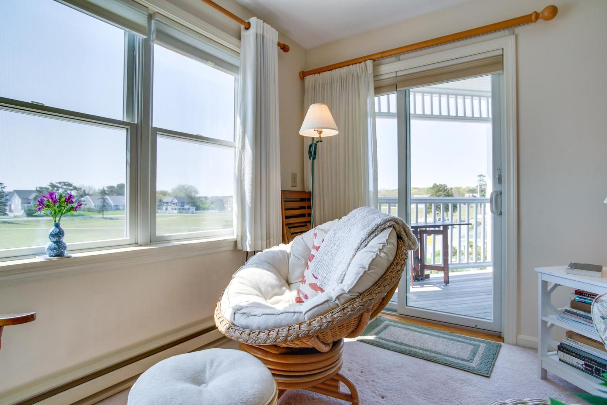 Breezy Oak Bluffs Condo - Steps To Inkwell Beach! Exterior foto